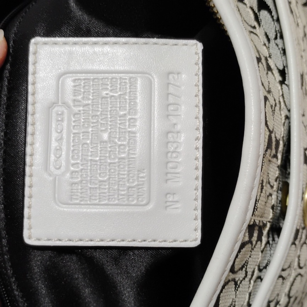 SALE! Auth Coach Signature C Ergo Denim White Leather Shoulder Bag W Dust Bag - Picture 9 of 15
